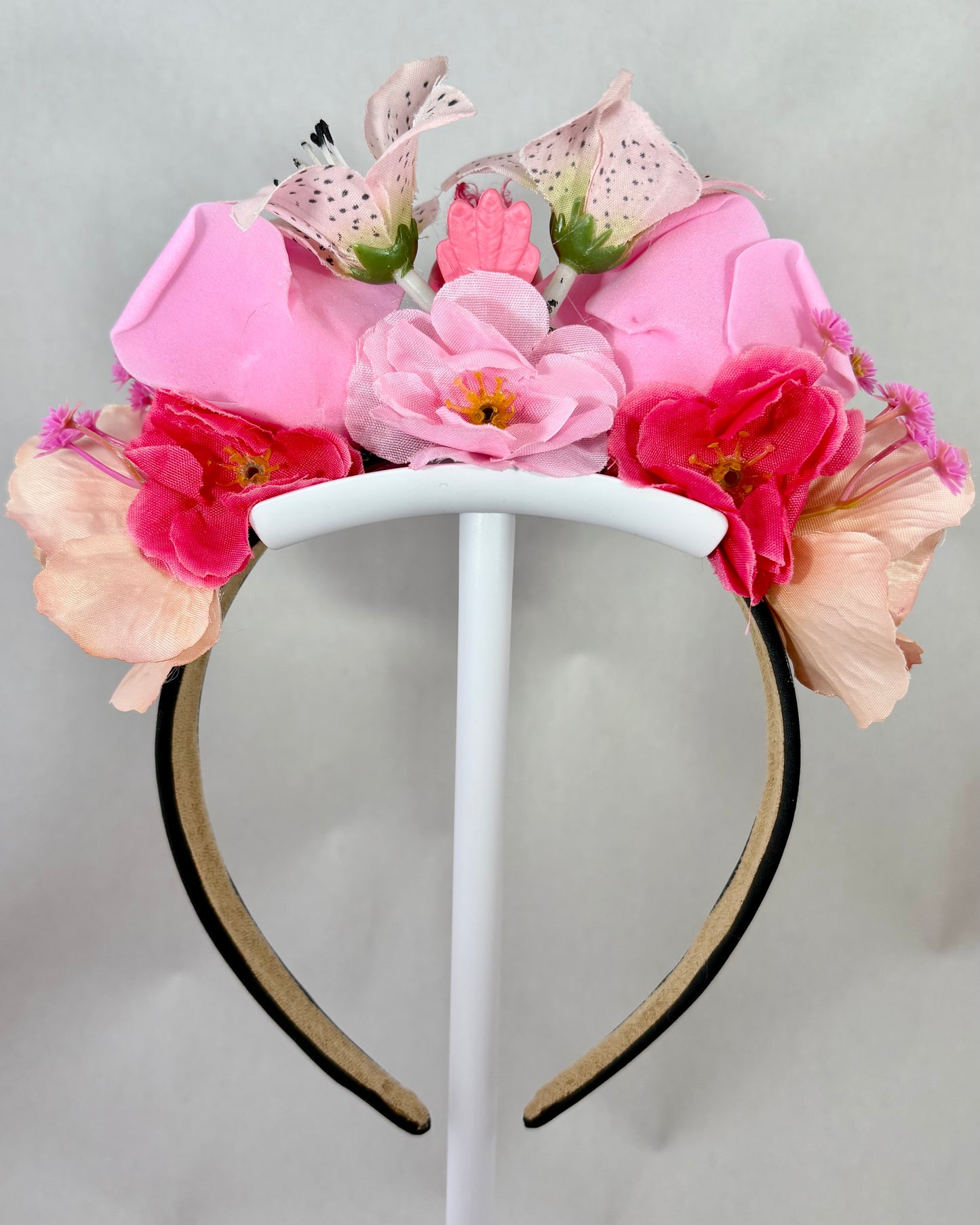 Back of Floral headband with pink and peach flowers 