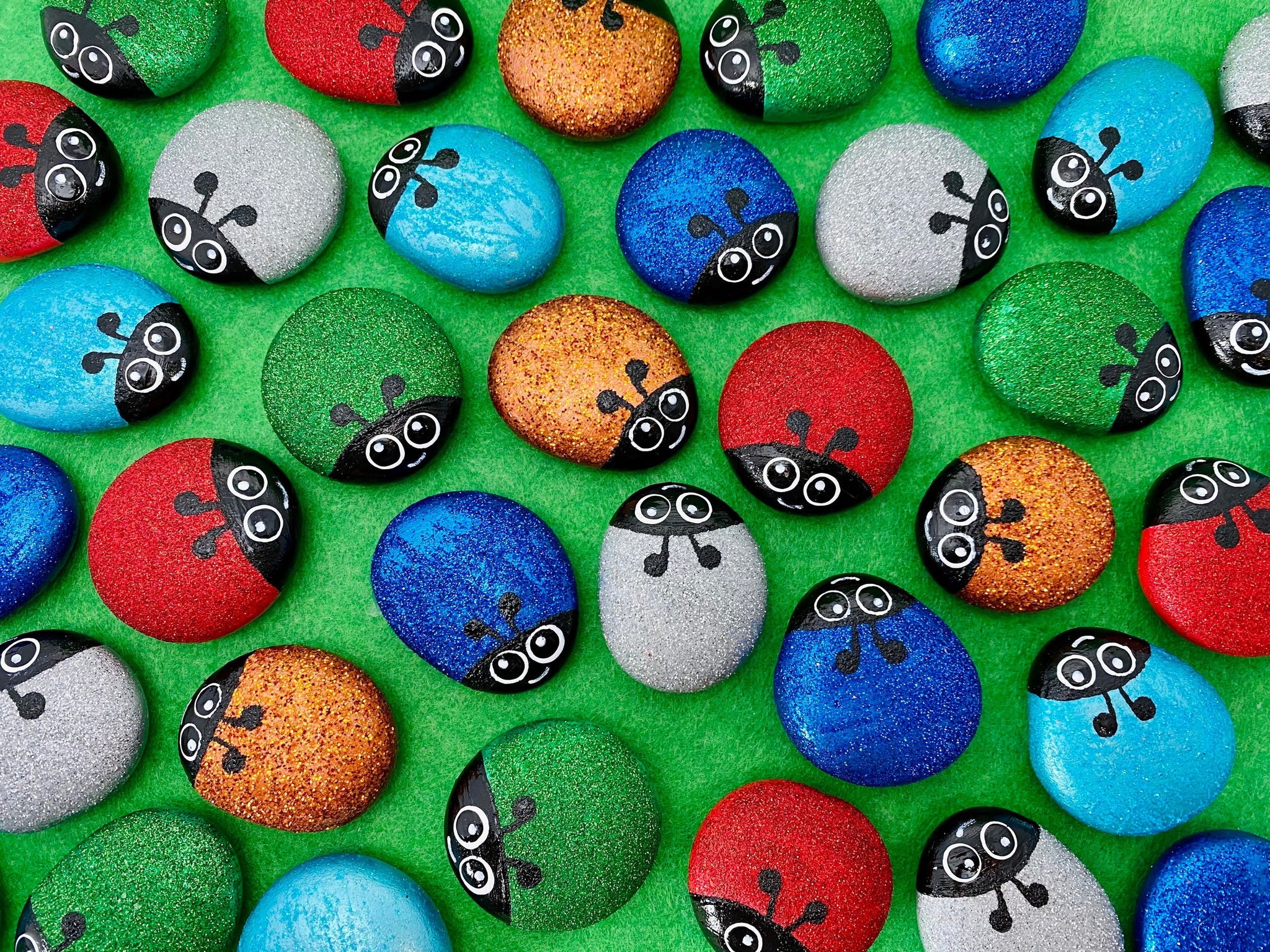 Bug Pet Rocks Personalised Painted Glitter Bug Pet Rock Pebble Stone – McFloof Makes